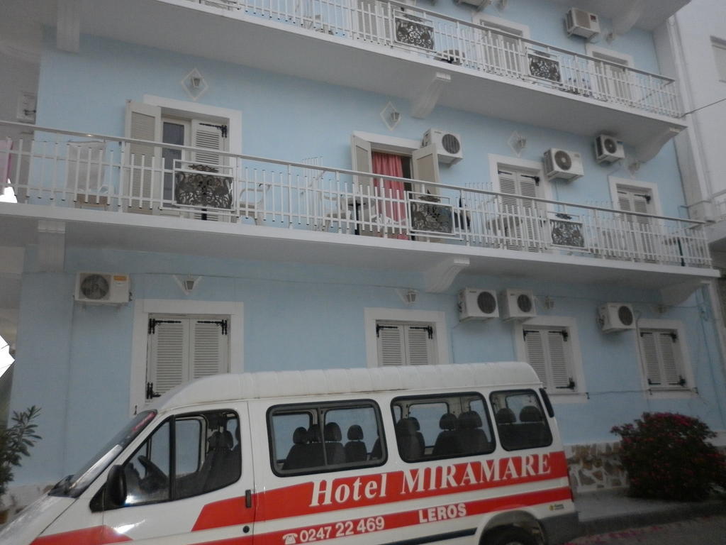Miramare Hotel Lakkion Экстерьер фото